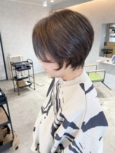 アルファ ヘアー(ALPHA HAIR) 30代40代大人の女性マイナス10歳若返る。小顔丸みショート