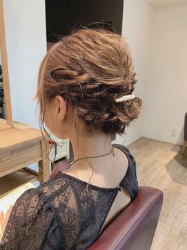 リファイン バイ アフィナー 本厚木店(Refine by Afinar) 迷ってるならこれにしな!アップアレンジ【本厚木】