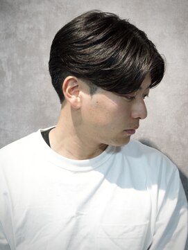 スウェルホワイト(SWELL WHITE) 福岡曲がる縮毛矯正で作る毛流れセンターパート　香椎