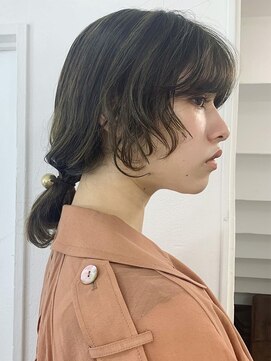 ローブ アオヤマ(LOAVE AOYAMA) 秋冬の透明感たっぷりまろやかカーキベージュ/柔らかハイライト