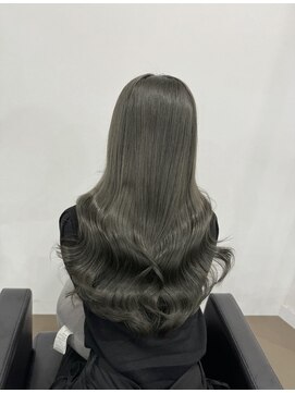 イオエ 元町(ioe) 黒髪/グレーベージュ/イヤーロング/前髪パーマ/艶髪／髪質改善