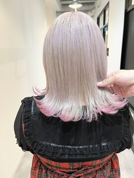 いろあそび 八王子 ホワイト×ピンク