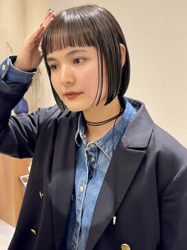 ヤイエ 青山店(yiye) 大人ボブ大人ショートボブ切りっぱなしボブ前髪あり前下がりボブ