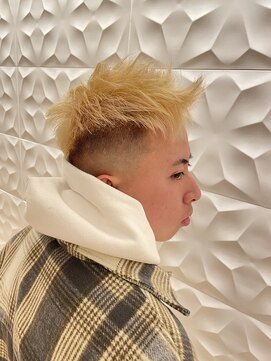 銀座マツナガ 浅草店 ハイトーン/短髪/スキンフェード/20代/ワイルド