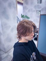 イコール(equal) 毛流れフェザーウルフ