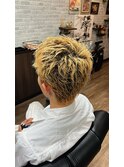 スパイキーショート