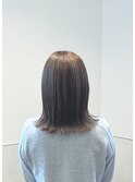 軽めミディアムボブ