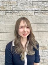 アース 宮崎昭栄店(EARTH) 西別府 康代