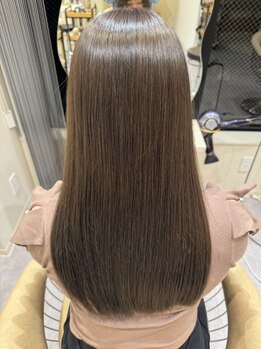 ティンカーリップ(Tinker Lip)の写真/《栄 / 徒歩3分》業界で話題の美髪になれるトリートメント◎素髪のような扱いやすい状態へ導きます。