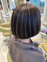 ビスイル 秋葉原店(Vis ill) ハイライトボブ細めハイライト