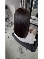 エン 久安(en.)&nbsp;ブルーブラウン×タイトボブ｜透明感シルエット