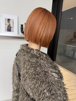 ステン(sten)&nbsp;オレンジベージュ切りっぱなしボブ