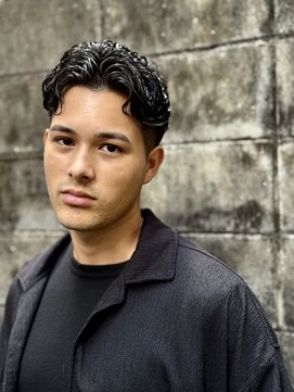 プランツヘアー ニュアンスパーマ センターパート メンズパーマ 博多美容室