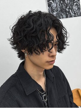 マナ 阪神尼崎(MANAZ) 縦落ちツイストスパイラルパーマ