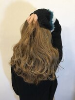 ヘアーサロン イバ(IBA)&nbsp;ハイトーン　ベージュ