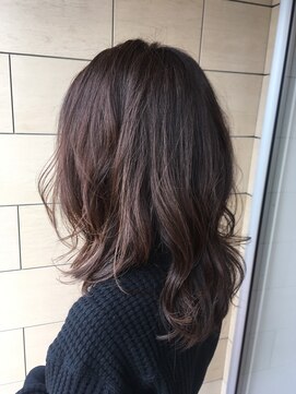 シャンティーク(shanteek) 【平垣内】カラーにもこだわったセミロング