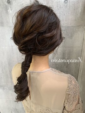 クリエイターズ スペース エヌ(creator's space N) お呼ばれアップスタイル