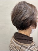 丸みボリュームショートボブ