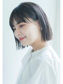 20代30代大人かわいいうる艶髪抜け感ヘア切りっぱなしミディアム