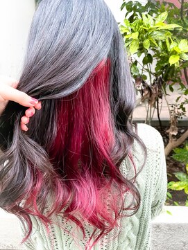 ミシェリー(misherry) 小顔ロングカール20代30代インナーカラーチェリーレッドピンク