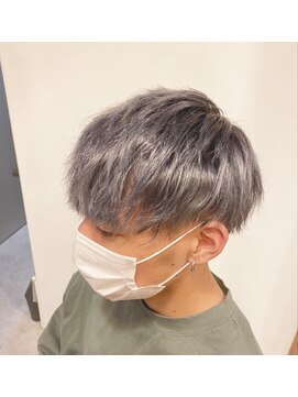 バヤカ 青山店(BAYAKA) プラチナシルバー