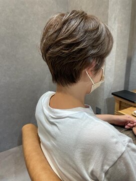 スーリール 西新店(Sourire) ☆白髪ぼかしハイライト×グレージュ☆