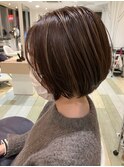 ハイライトショートボブ