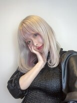 アール バイ ニーナ(R by NINA)&nbsp;【'R Saya】ホワイト×ピンク