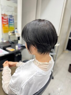 アイズ 本厚木(AIZU) 丸みショートヘア