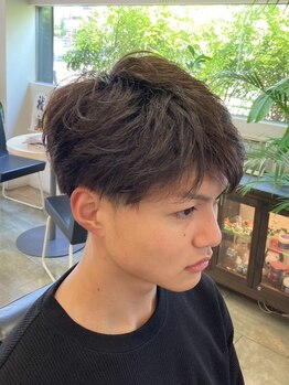 レモーダサロン(Le Moda salon)の写真/【カット技術に自信あり】男性からも支持の高いレモーダサロン。男性の髪の悩みを熟知した提案が好評◎