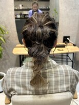 ヘイリー(HAILEY)&nbsp;【ヘアセット】-アレンジポニー-