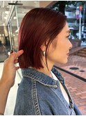 【大久保】ブリーチ深めワインレッドカラーボブカット