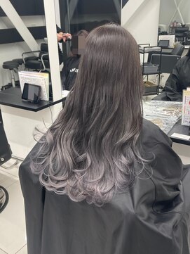 アライブ キチジョウジ(ALIVE Kichijoji) グレーグラデーションカラー