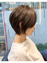 バンプ ギンザ(BUMP GINZA)&nbsp;40代50代うねり解消ひし形ショート白髪ぼかし秋色くすみカラーer