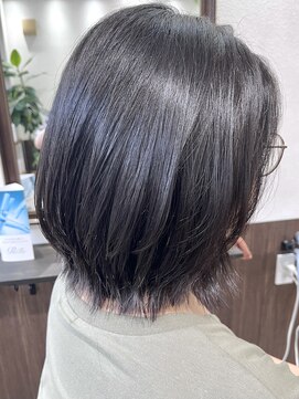ベルヘアーデザイン 堺東(Belle hair Design) 韓国風ショートウルフイルミナカラーグレージュオリーブ20代30代