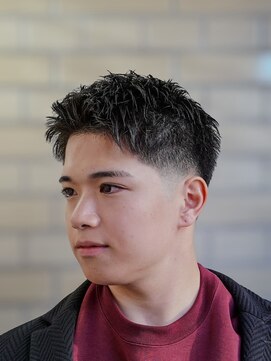 ダウバーバーショップ(DAU BARBER SHOP) テーパーフェード