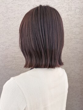 ビファインべクス(Befine becs) 暖色系カラーで肌トーンアップ♪
