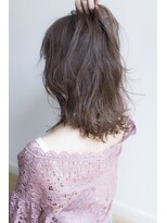 アコロン(acoron)&nbsp;小顔_デザインカラー_厚めバング_ローライト_スリークボブ