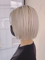 ボックスミコ(Box mico.)&nbsp;Wカラー★ハイトーンのペールベージュ