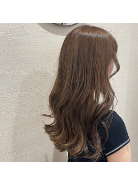 ルシール バイ アリア(Lucir by aria) 大人気韓国風クビレロング