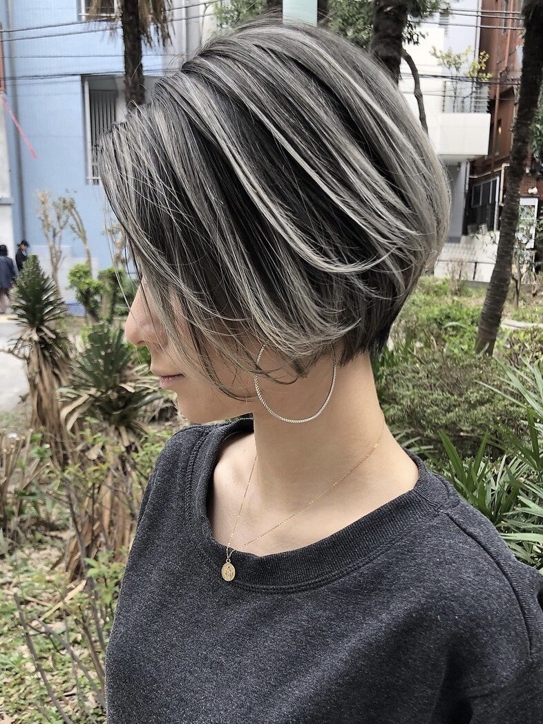 2025年春】バレイヤージュ アッシュの髪型・ヘアアレンジ｜人気