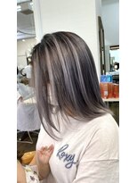 ユートピア(U topia)&nbsp;バレイヤージュ/ハイライト/アースカラー/シルバーカラー