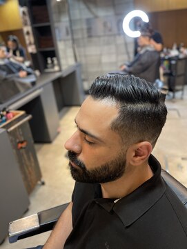 フランクスバーバー アンド ビアークラブ(FRANK'S BARBER and BEER CLUB) メンズカット