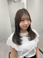 リッカ(LICCA)&nbsp;【LICCA 伊崎優李】韓国ヘア/レイヤーカット/前髪/顔まわり