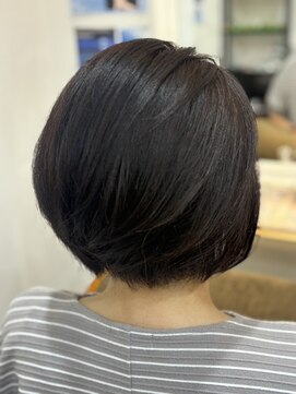 リベーヌプラス 30代40代50代60代　小顔ショートボブ 丸みショートカット　1B