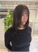 ウルフレイヤーグレージュ透明感カラーミディアムストレート