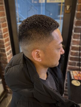 バレス 田町(BALES) バズ濡れパン