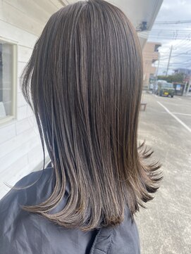 ブリック(Brick) olive gray