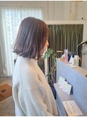 ミディアム×アッシュブラウン美髪