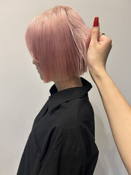 ロックス バイ マグ 松本(rocks BY MAG) ハイトーンホワイトピンク×韓国風切りっぱなし小顔ボブ